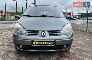 Минивэн Renault Megane Scenic 2005 в 