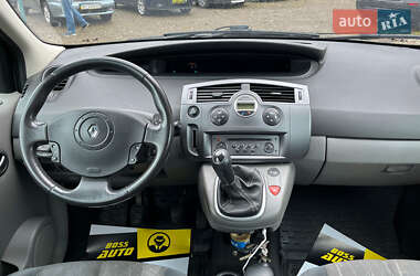 Минивэн Renault Megane Scenic 2005 в 