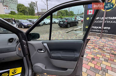 Минивэн Renault Megane Scenic 2005 в 