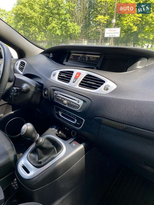 Мінівен Renault Megane Scenic 2010 в Вінниці