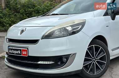 Мінівен Renault Megane Scenic 2012 в 