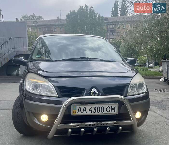 Минивэн Renault Megane Scenic 2007 в Киеве