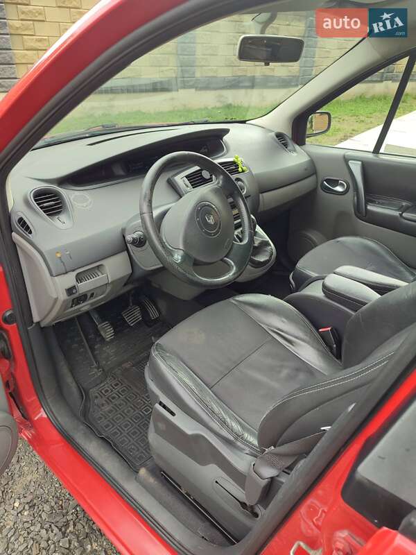 Минивэн Renault Megane Scenic 2006 в Луцке