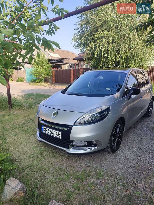 Renault Megane Scenic 2012 Renault Megane Scenic 2012