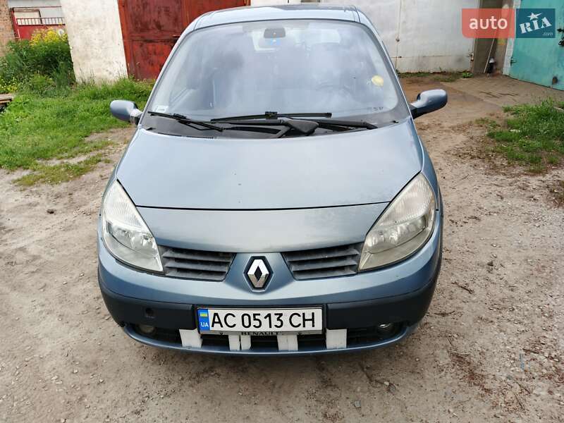 Renault Megane Scenic 2004