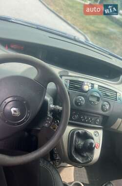 Минивэн Renault Megane Scenic 2004 в 