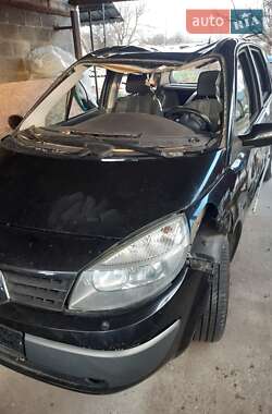 Минивэн Renault Megane Scenic 2004 в Васищево