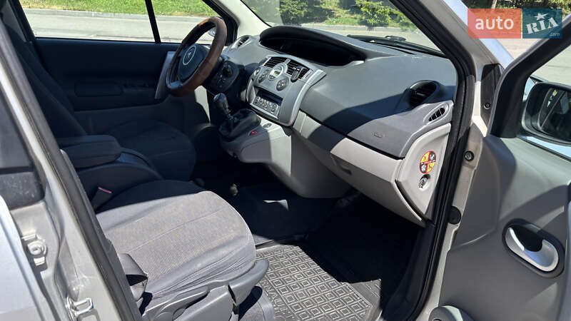 Минивэн Renault Megane Scenic 2008 в Тернополе