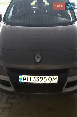 Минивэн Renault Megane Scenic 2010 в Славянске