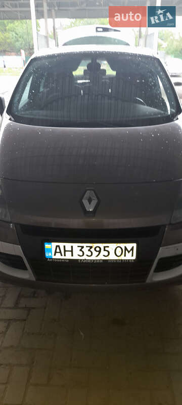 Минивэн Renault Megane Scenic 2010 в Славянске