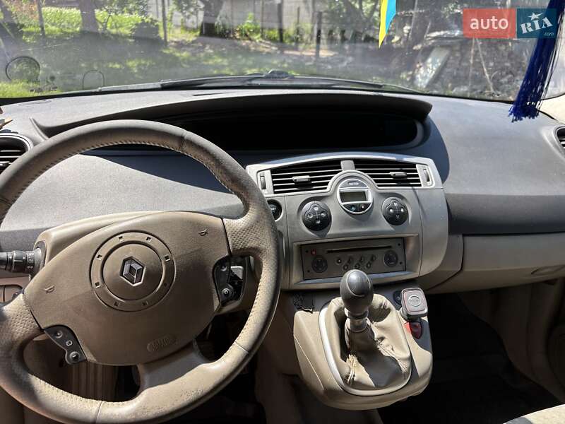 Мінівен Renault Megane Scenic 2003 в Рава-Руській