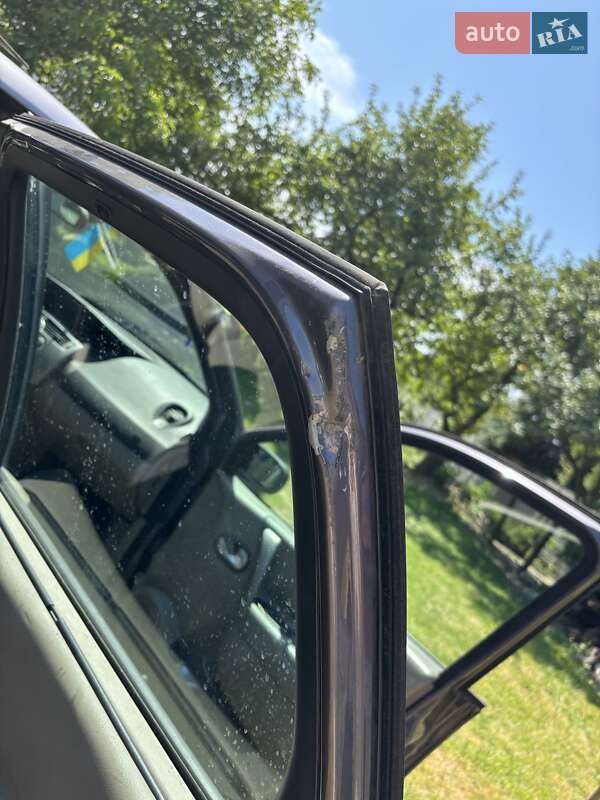 Мінівен Renault Megane Scenic 2003 в Рава-Руській