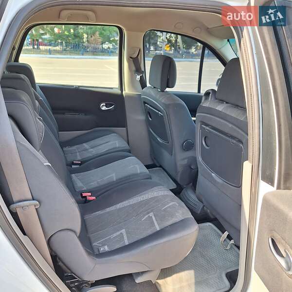 Седан Renault Megane Scenic 2005 в Одессе