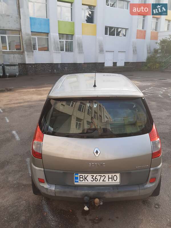 Минивэн Renault Megane Scenic 2007 в Костополе