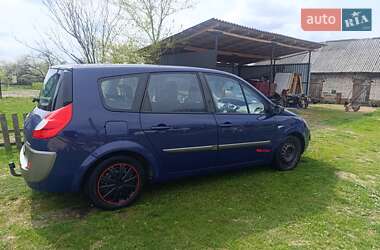 Минивэн Renault Megane Scenic 2007 в 