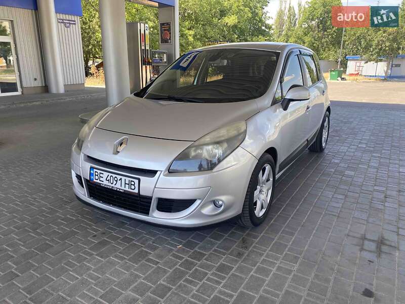 Renault Megane Scenic 2010