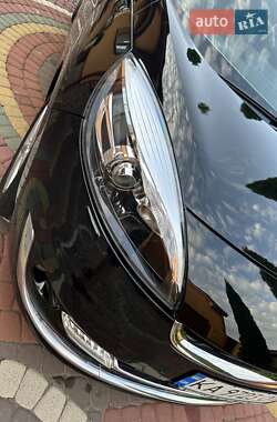 Минивэн Renault Megane Scenic 2012 в 