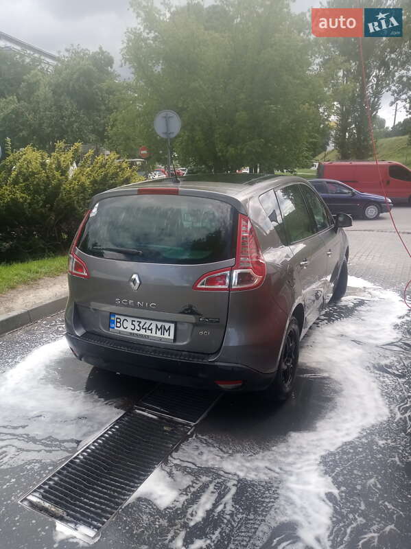 Минивэн Renault Megane Scenic 2011 в Львове