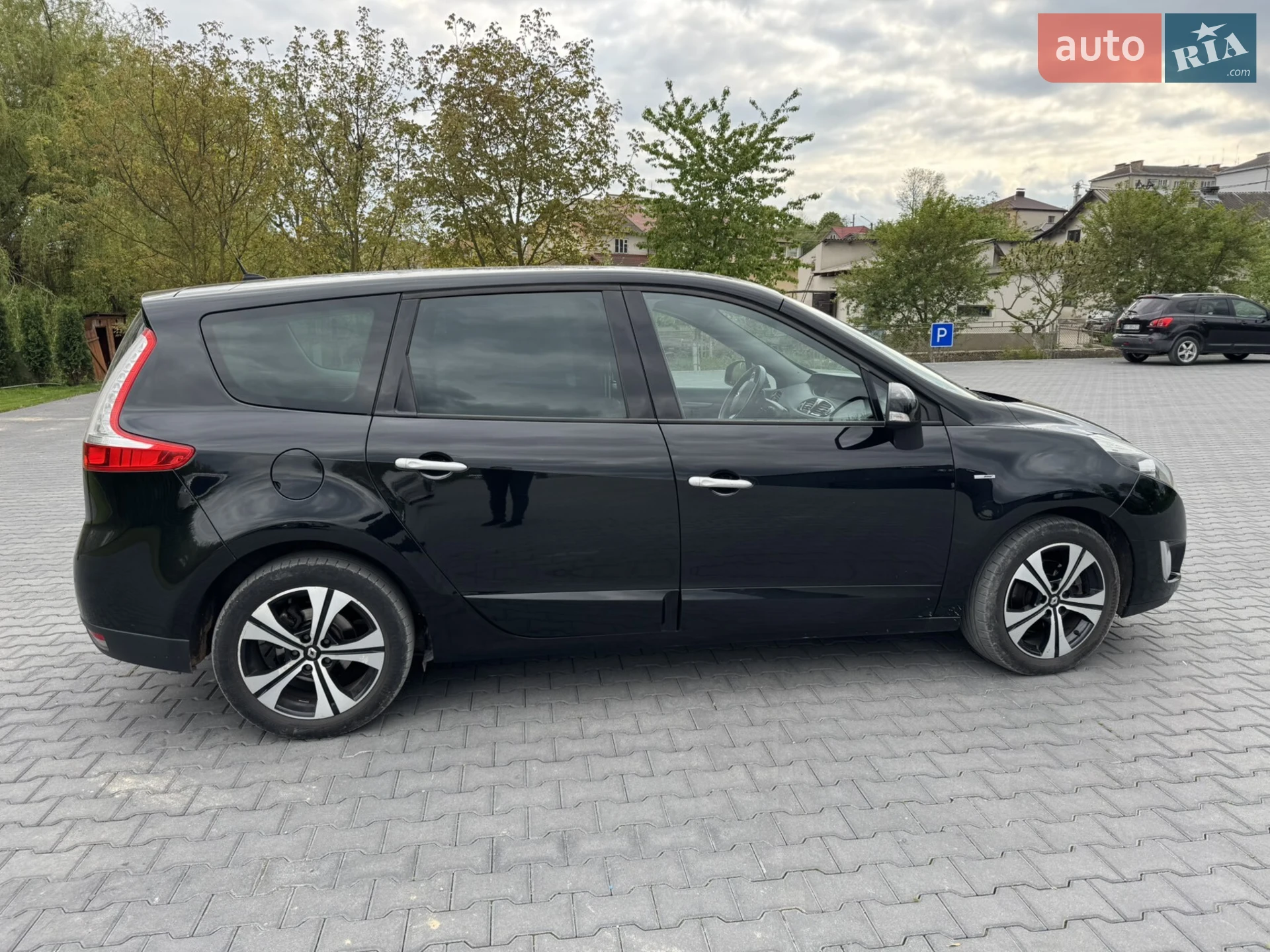 2011 Renault Scenic - мініатюра 17
