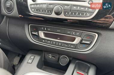 Минивэн Renault Megane Scenic 2011 в Тернополе