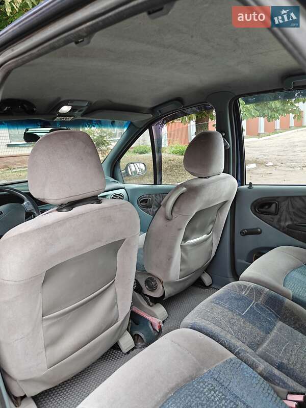 Минивэн Renault Megane Scenic 1999 в Верхнеднепровске фото 11 Минивэн Renault Megane Scenic 1999 в Верхнеднепровске