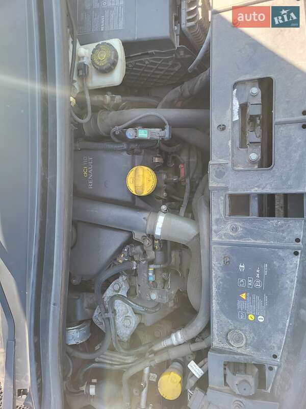 Минивэн Renault Megane Scenic 2013 в Львове фото 9 Минивэн Renault Megane Scenic 2013 в Львове