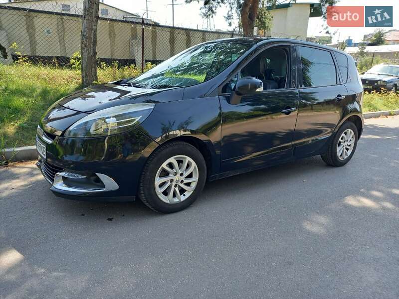 Мінівен Renault Megane Scenic 2012 в Новояворівську