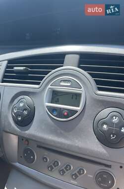 Минивэн Renault Megane Scenic 2007 в Кривом Роге