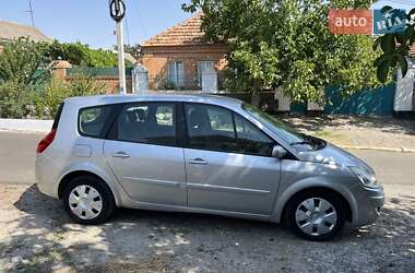 Минивэн Renault Megane Scenic 2007 в 