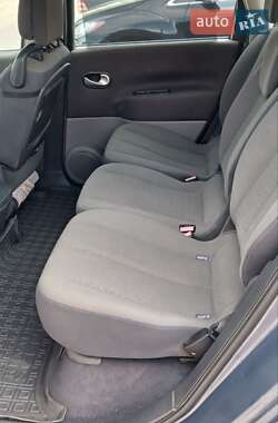Минивэн Renault Megane Scenic 2008 в 