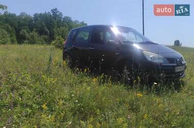 Минивэн Renault Megane Scenic 2009 в 