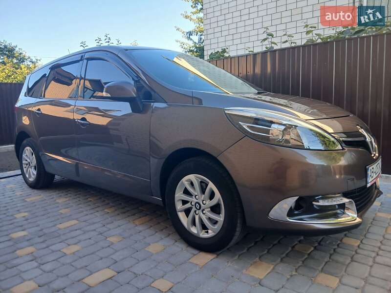 Renault Megane Scenic 2014