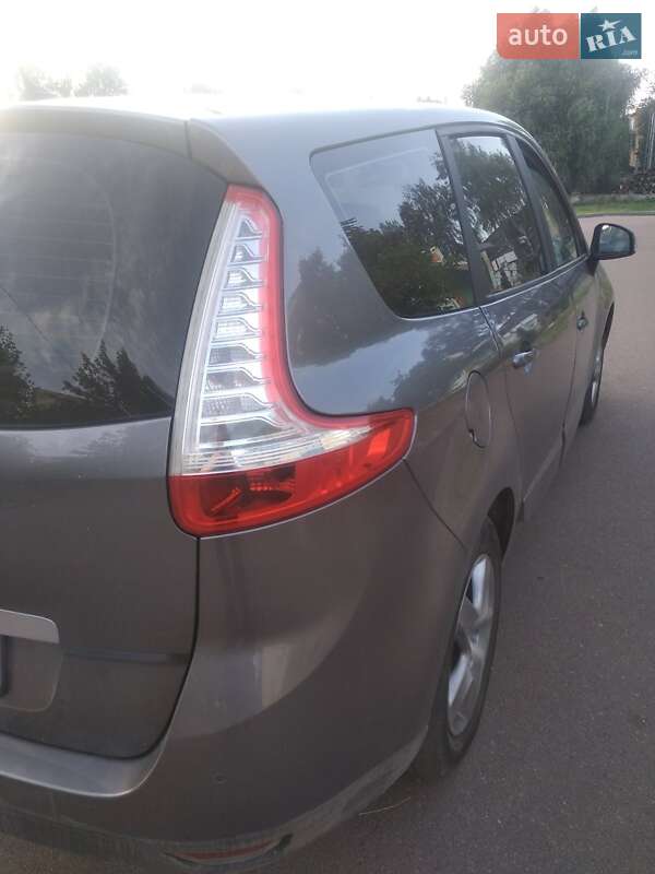 Минивэн Renault Megane Scenic 2014 в Ямполе фото 6 Минивэн Renault Megane Scenic 2014 в Ямполе