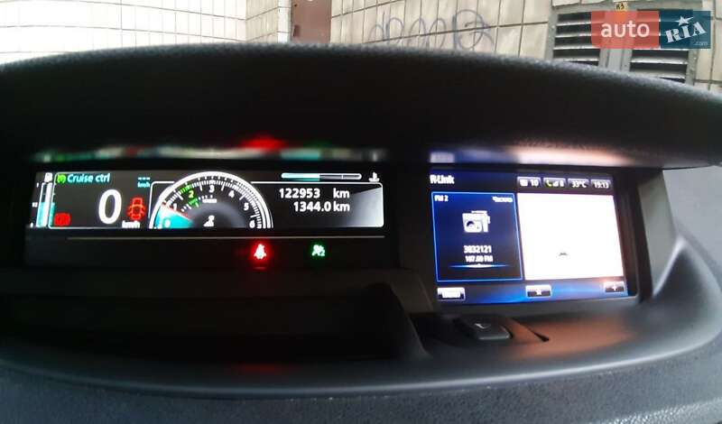 Минивэн Renault Megane Scenic 2016 в Киеве
