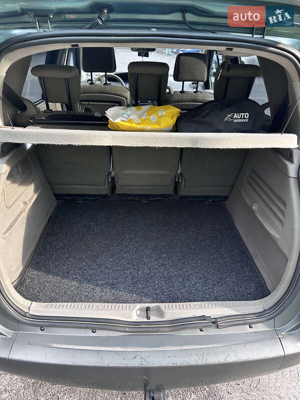 Минивэн Renault Megane Scenic 2004 в Тернополе фото 17 Минивэн Renault Megane Scenic 2004 в Тернополе