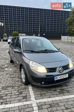 Мінівен Renault Megane Scenic 2005 в Луцьку