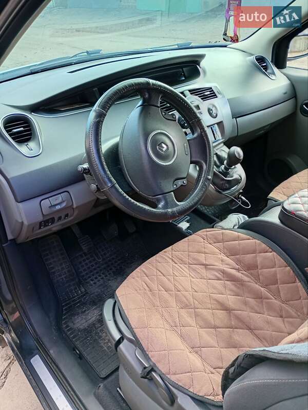 Минивэн Renault Megane Scenic 2007 в Южноукраинске фото 6 Минивэн Renault Megane Scenic 2007 в Южноукраинске