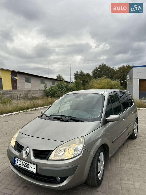 Минивэн Renault Megane Scenic 2006 в Нововолынске