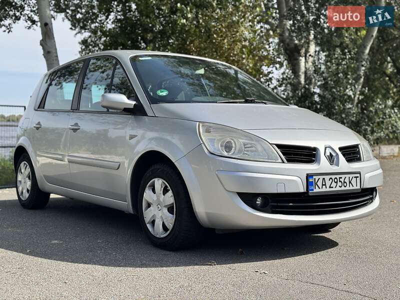 Минивэн Renault Megane Scenic 2008 в Киеве