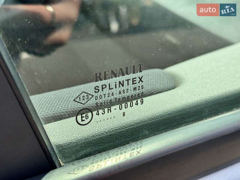 Минивэн Renault Megane Scenic 2008 в Киеве