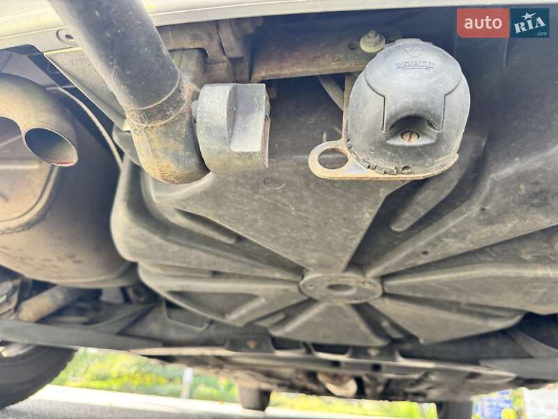 Минивэн Renault Megane Scenic 2008 в Киеве