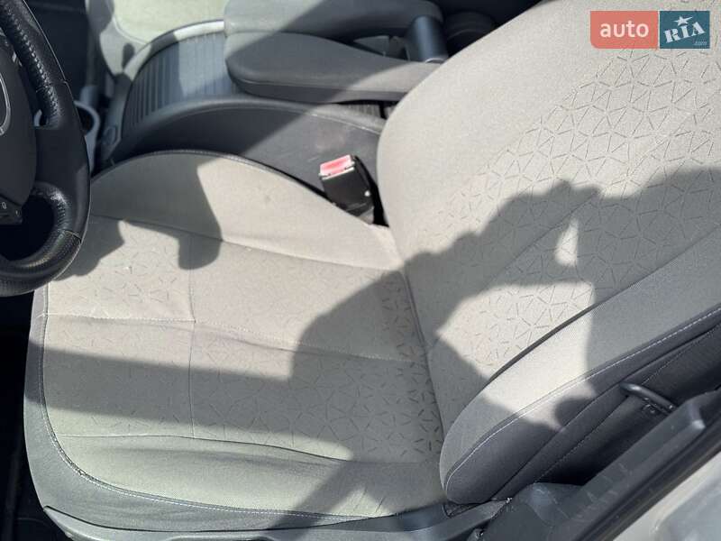 Минивэн Renault Megane Scenic 2008 в Киеве