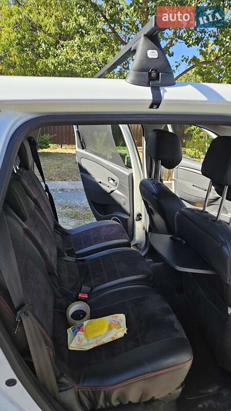 Минивэн Renault Megane Scenic 2009 в Днепре