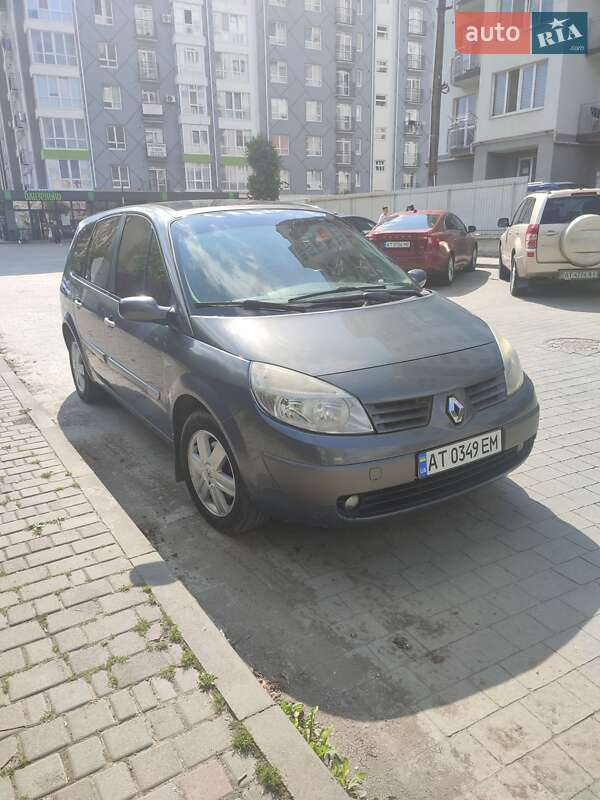 Минивэн Renault Megane Scenic 2006 в Калуше