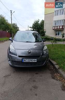 Мінівен Renault Megane Scenic 2009 в 