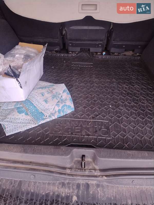 Минивэн Renault Megane Scenic 2008 в Белгороде-Днестровском