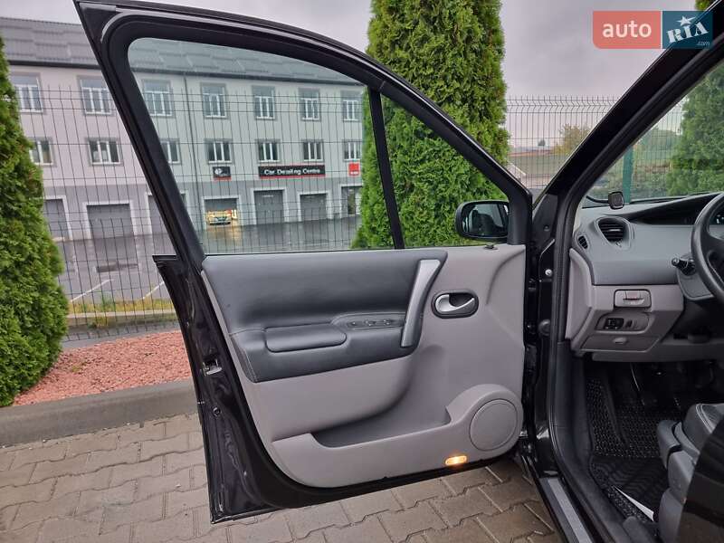 Минивэн Renault Megane Scenic 2008 в Виннице
