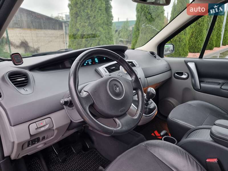 Минивэн Renault Megane Scenic 2008 в Виннице