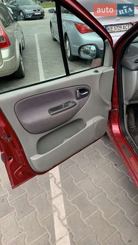 Минивэн Renault Megane Scenic 2002 в Першотравенске фото 3 Минивэн Renault Megane Scenic 2002 в Першотравенске