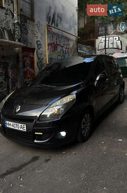 Минивэн Renault Megane Scenic 2010 в Одессе